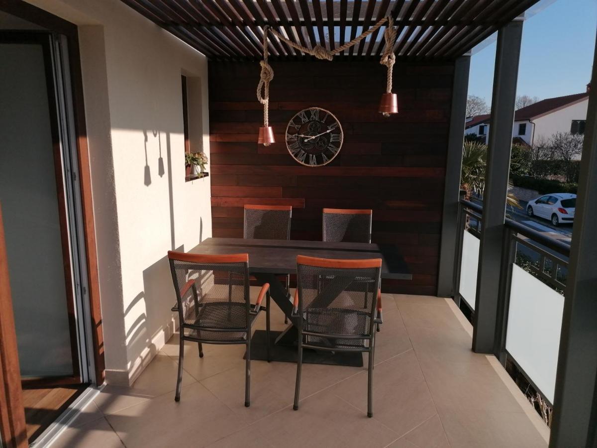 Apartmani Kiko Porec Esterno foto