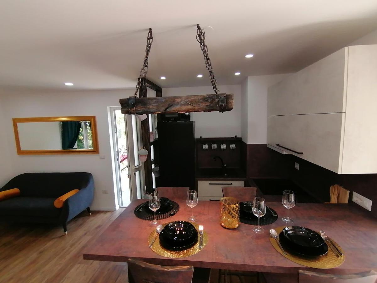 Apartmani Kiko Porec Esterno foto
