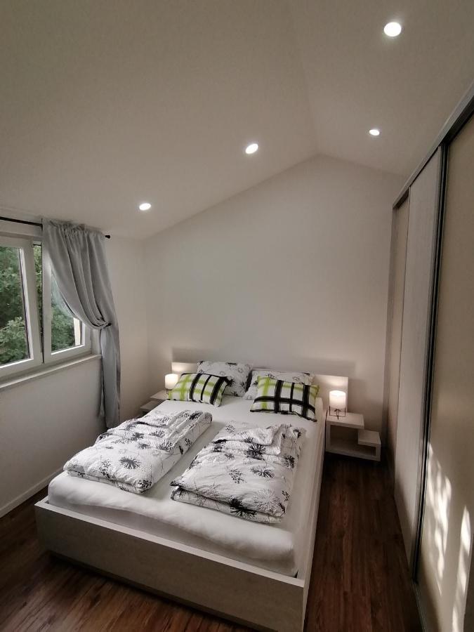 Apartmani Kiko Porec Esterno foto