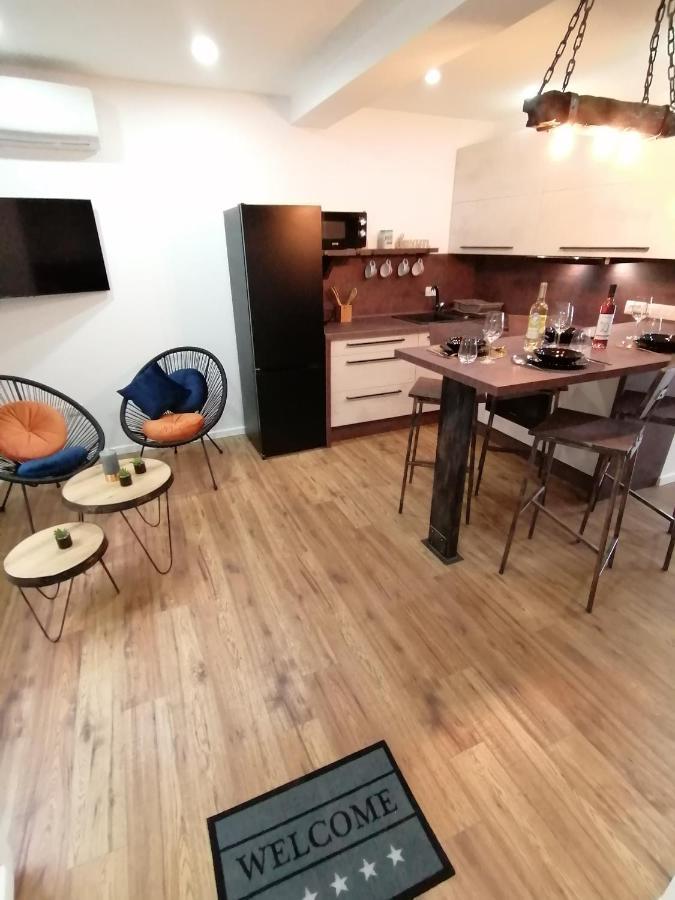 Apartmani Kiko Porec Esterno foto