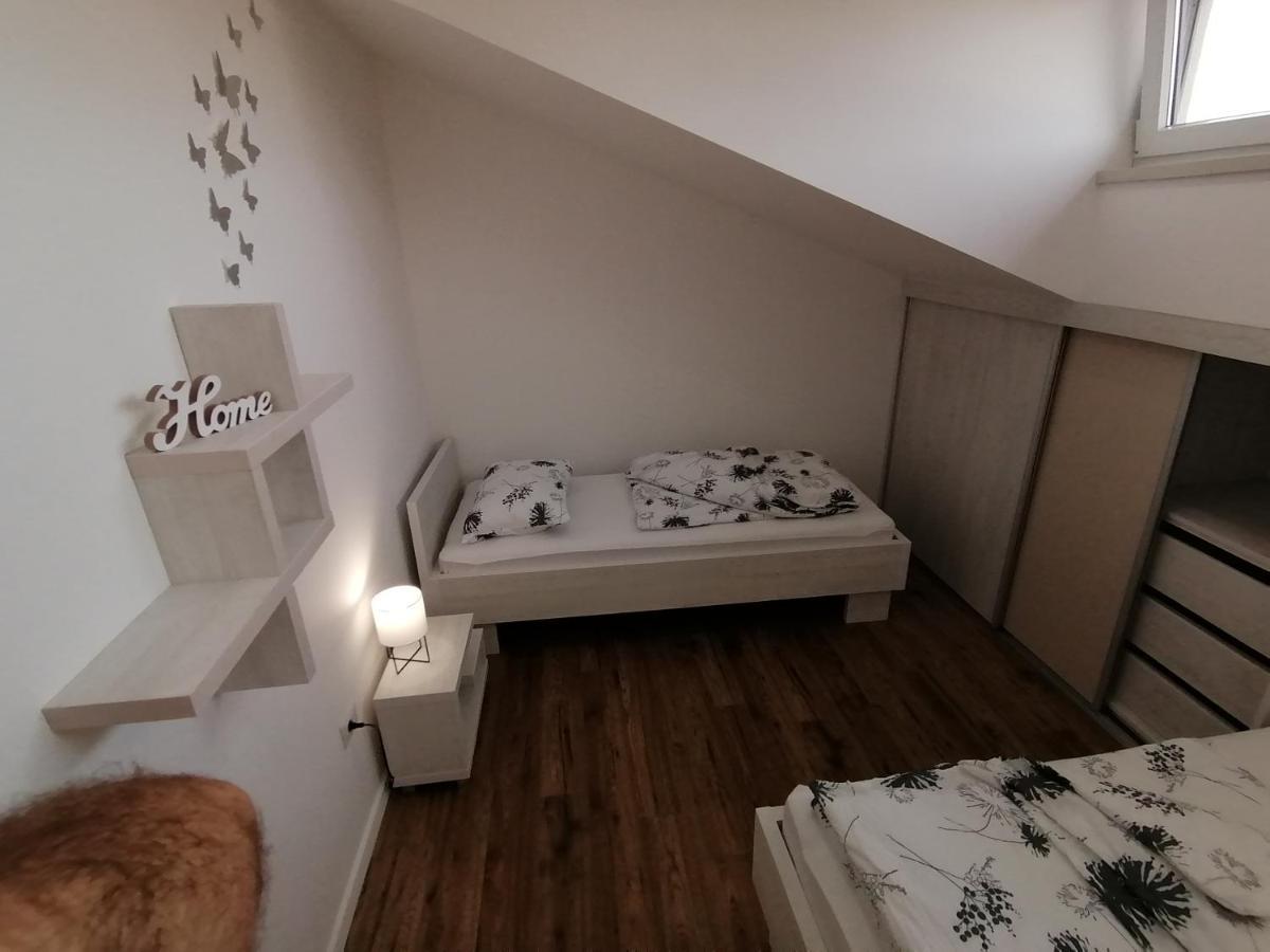 Apartmani Kiko Porec Esterno foto