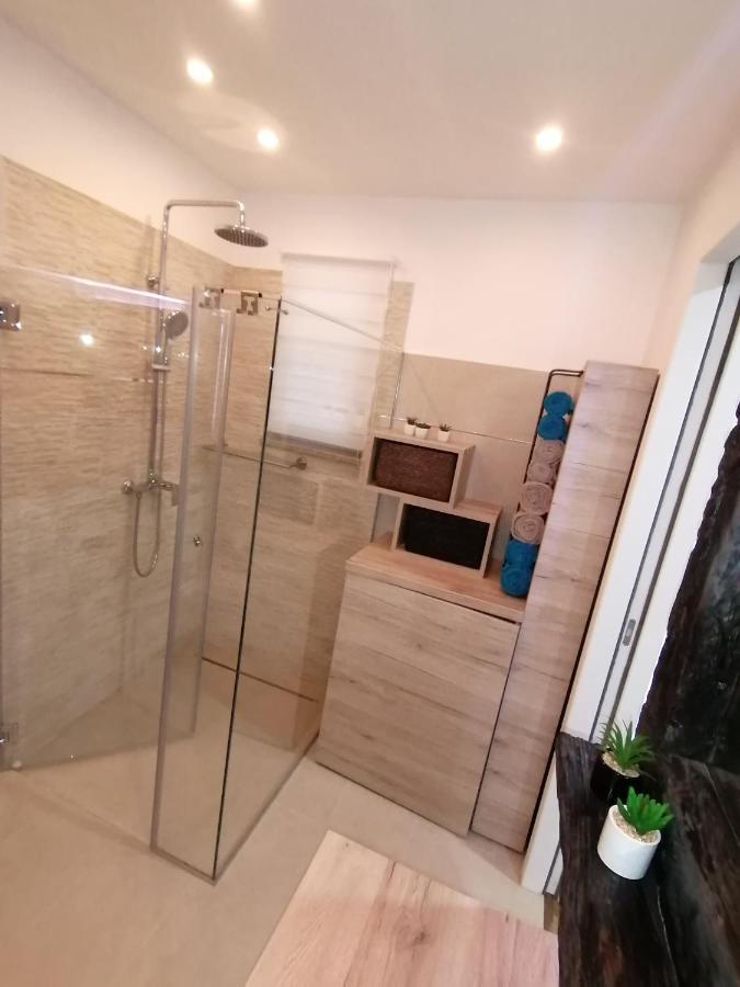 Apartmani Kiko Porec Esterno foto
