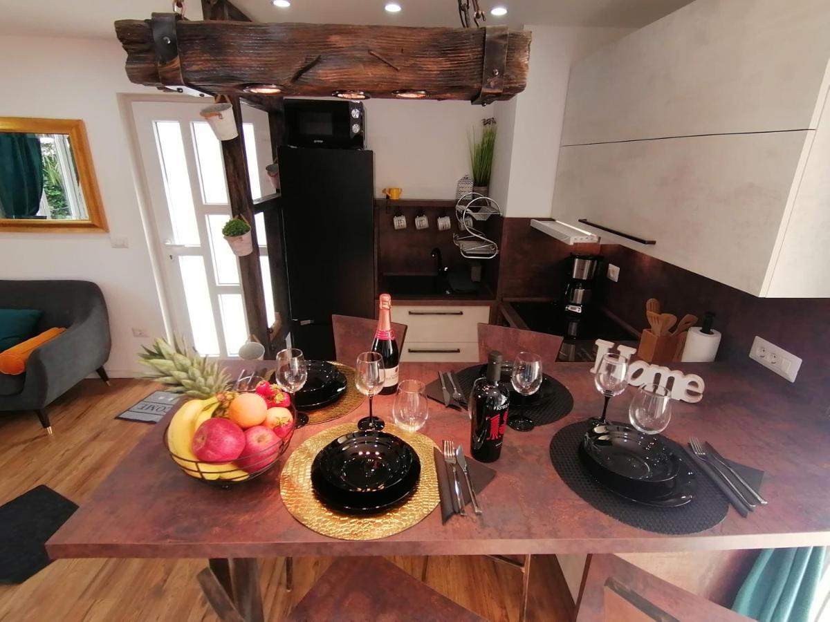 Apartmani Kiko Porec Esterno foto